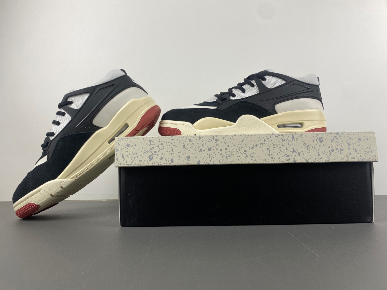 Air Jordan 4 RM “Canyon Rust” FQ7939-100