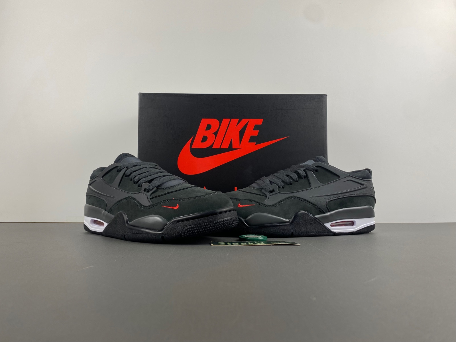 Nigel Sylvester x Air Jordan 4 RM “Driveway Grey” HF4334-004