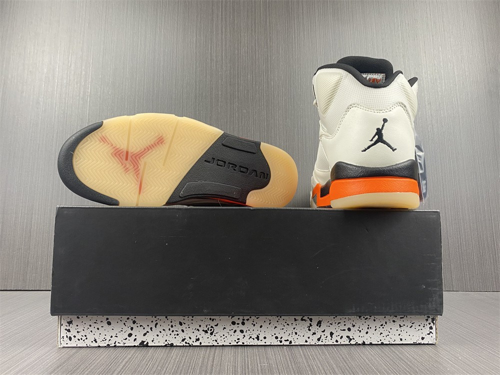 Air Jordan 5 “Total Orange DC1060-100