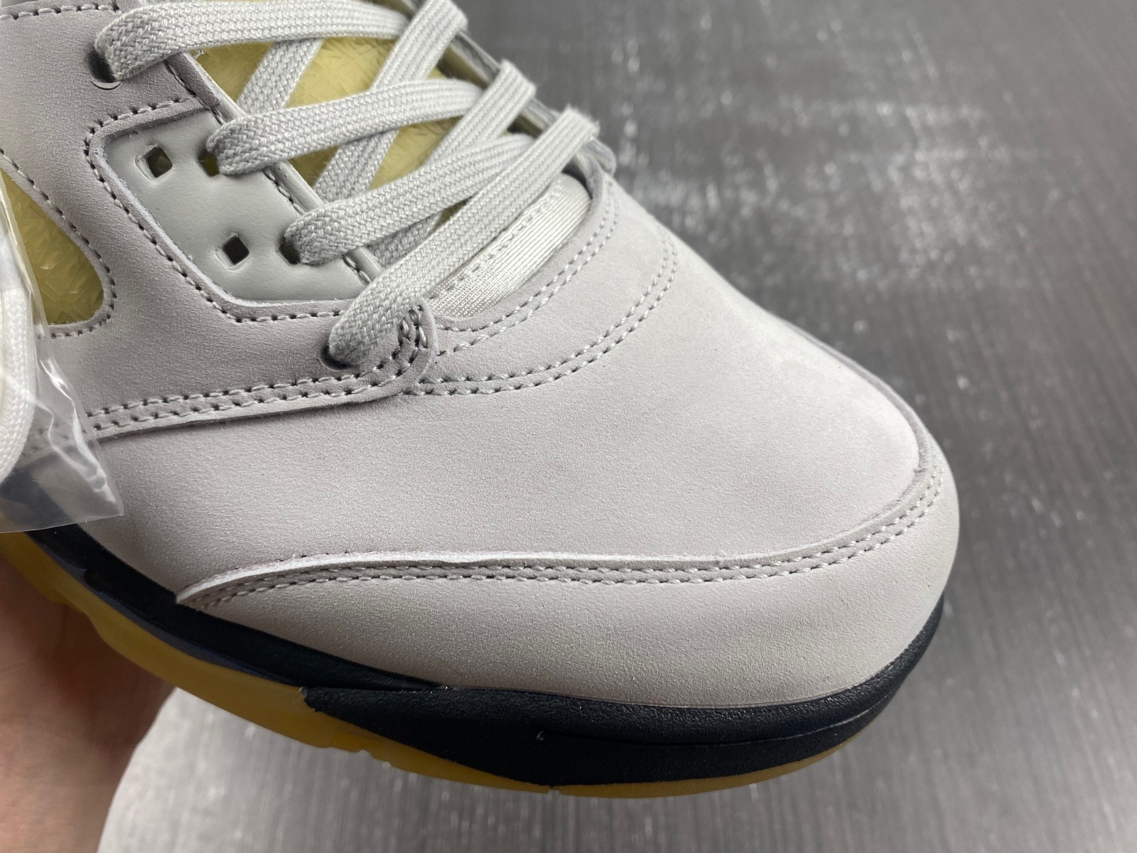 A Ma Maniere x Air Jordan 5 WMNS FZ5758-004