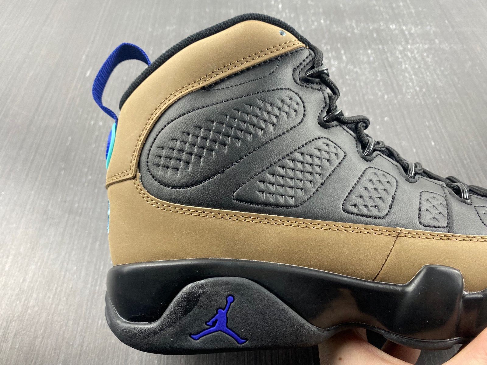 Air Jordan 9 “Light Olive” CT8019-034