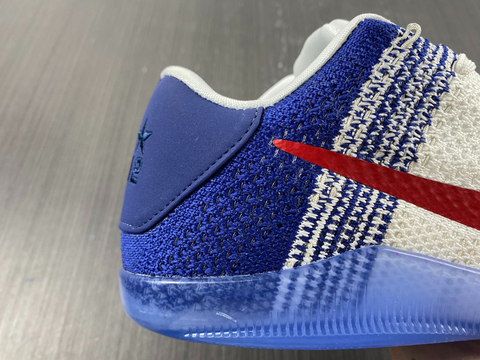 Nike Kobe 11 Elite Low “USA” 822675-184