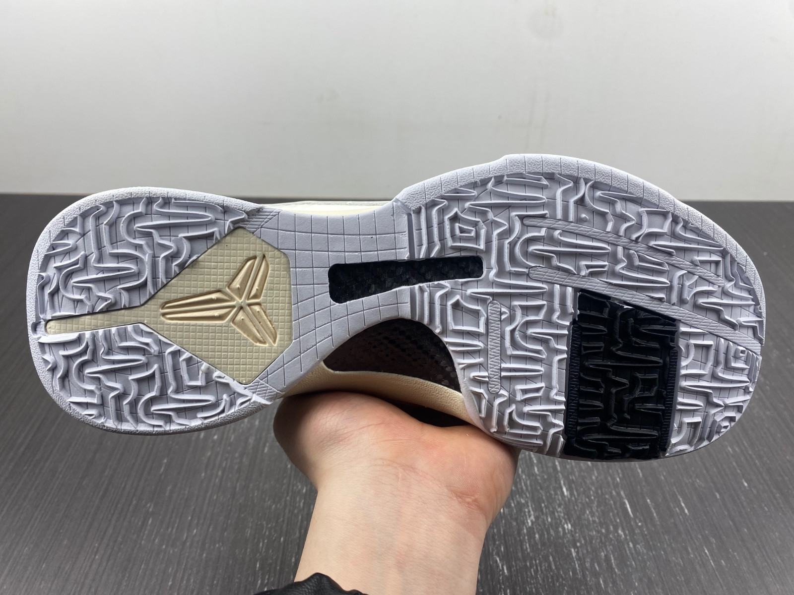 Nike Kobe 5 Protro DB4796-101