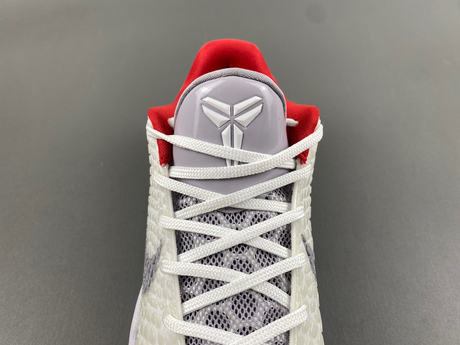 NIKE ZOOM KOBE 6 “DARK KNIGHT” PE2023-103