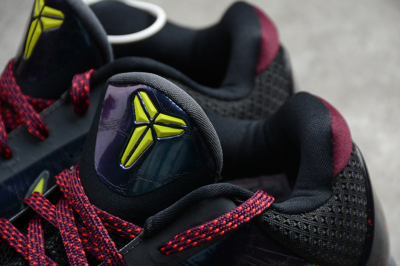 Kobe 5 “Chaos” CD4991-001