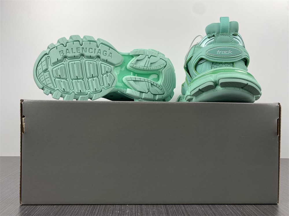 BLCG Track 3.0 542436-W3FE3-3900