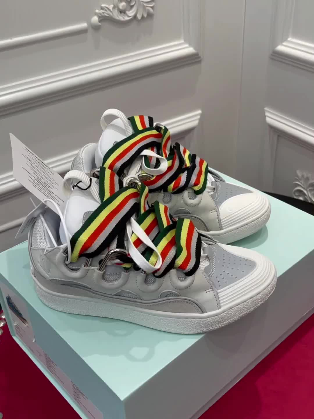 LanV sneakers