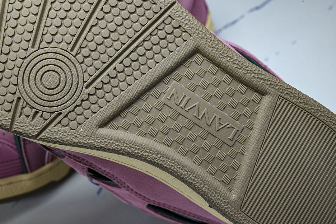 LanV sneakers