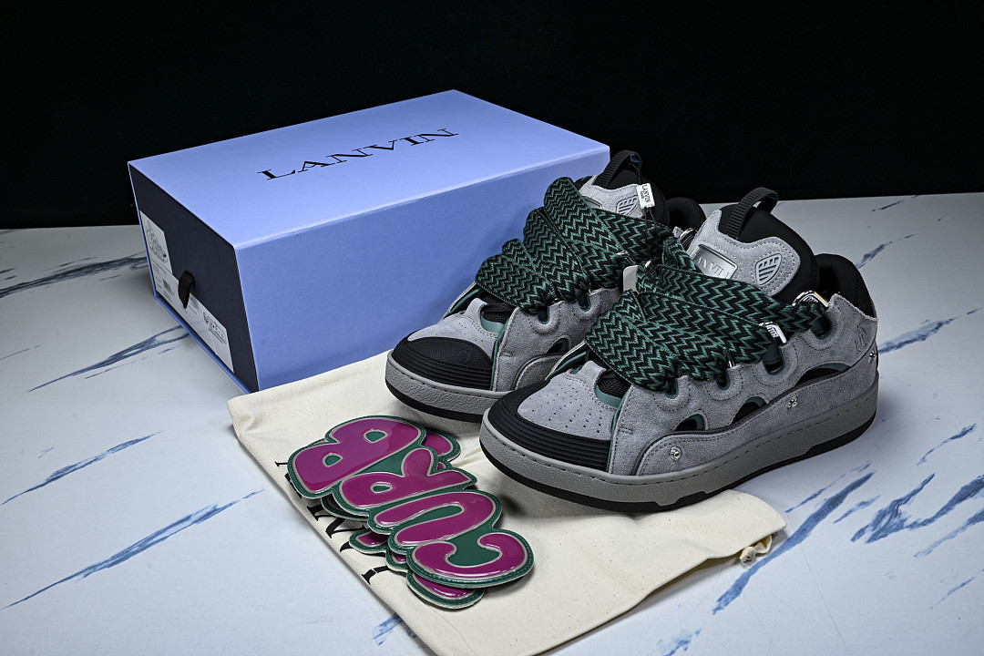 LanV sneakers