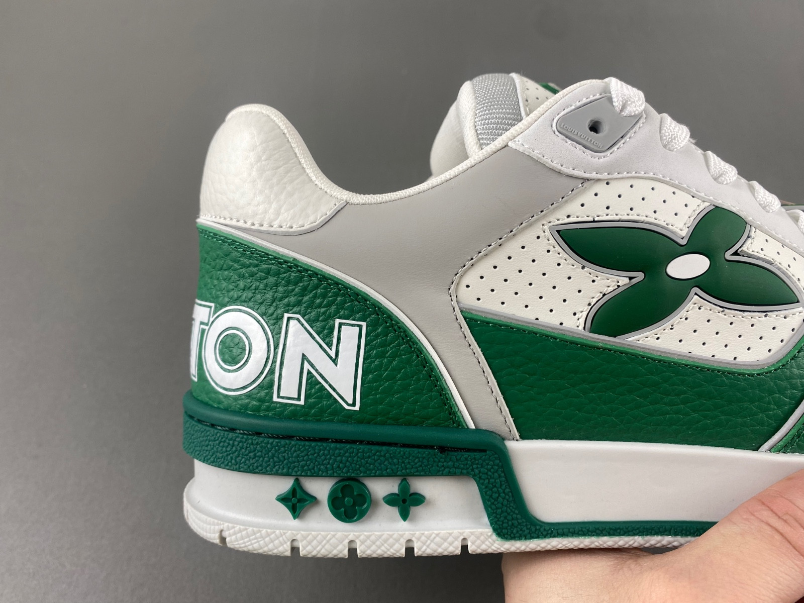 L*V Trainer