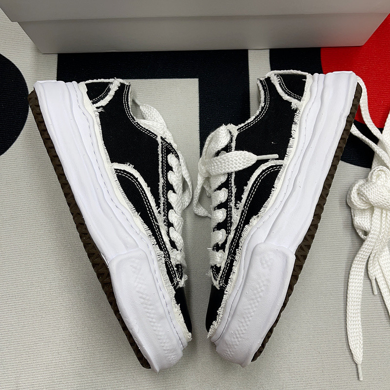 Ma*s*n mihara sneakers