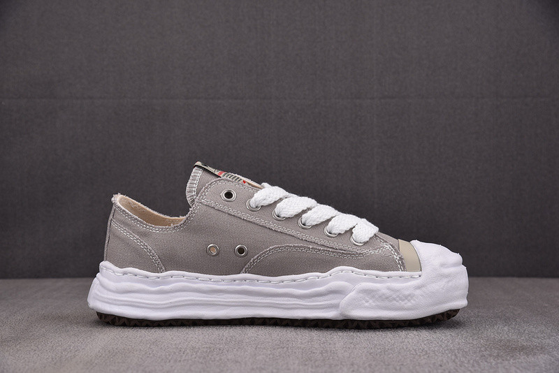 Ma1s0n Mihara Sneakers
