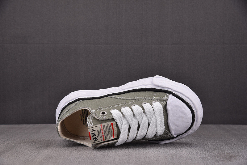 Ma1s0n Mihara Sneakers