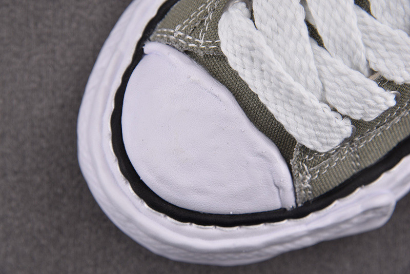 Ma1s0n Mihara Sneakers