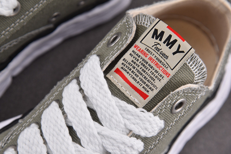 Ma1s0n Mihara Sneakers