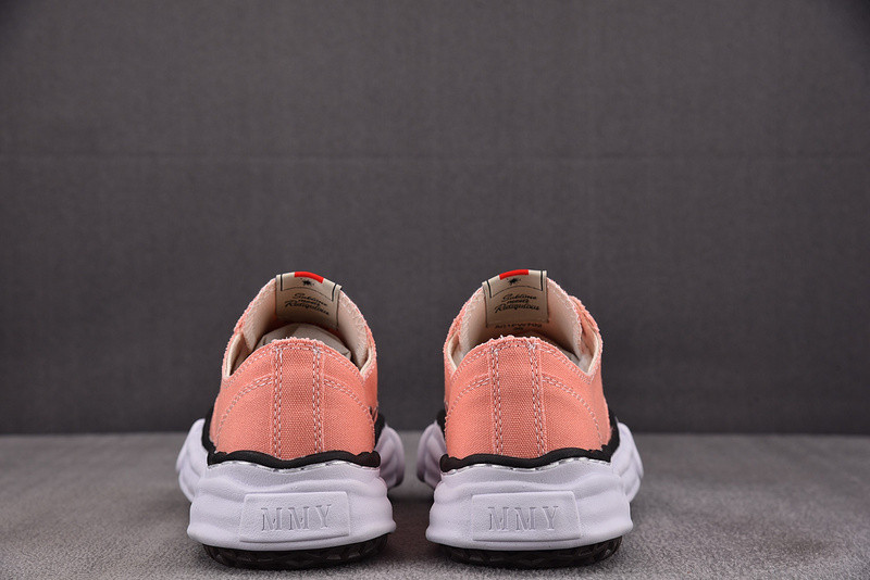 Ma1s0n Mihara Sneakers