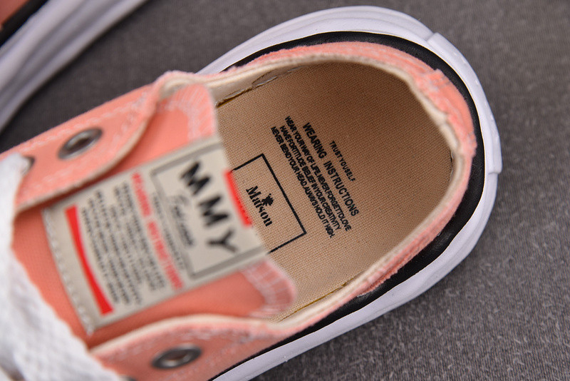 Ma1s0n Mihara Sneakers