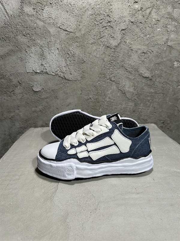 Ma1s0n mihara amiri sneakers