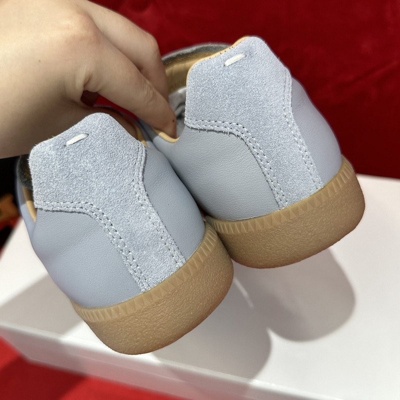 ma*s*n Ma*i*la sneakers