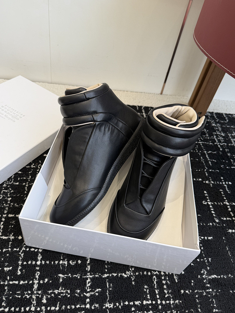 Ma1s0n Marg*e1a Sneakers