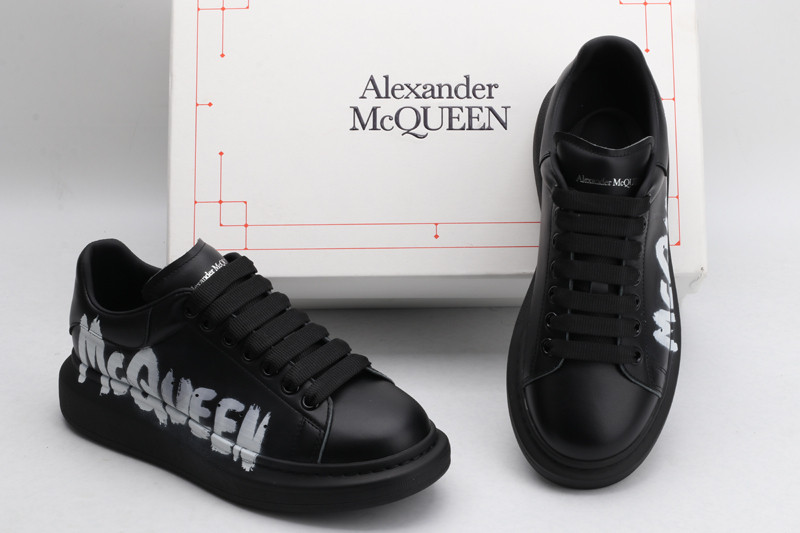 MQ Sneakers