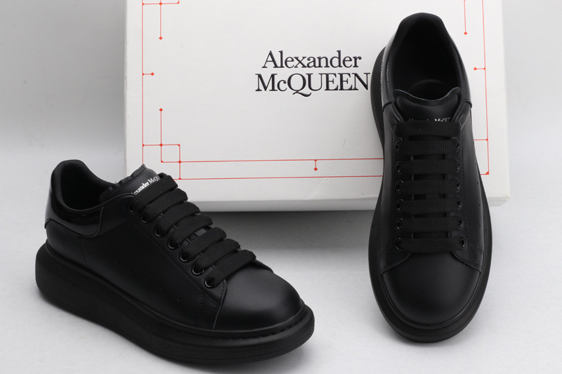 MQ Sneakers