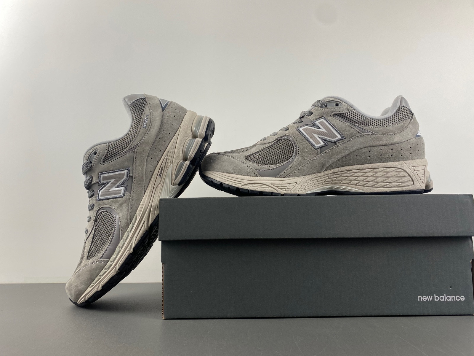 New New Balance ML2002RC