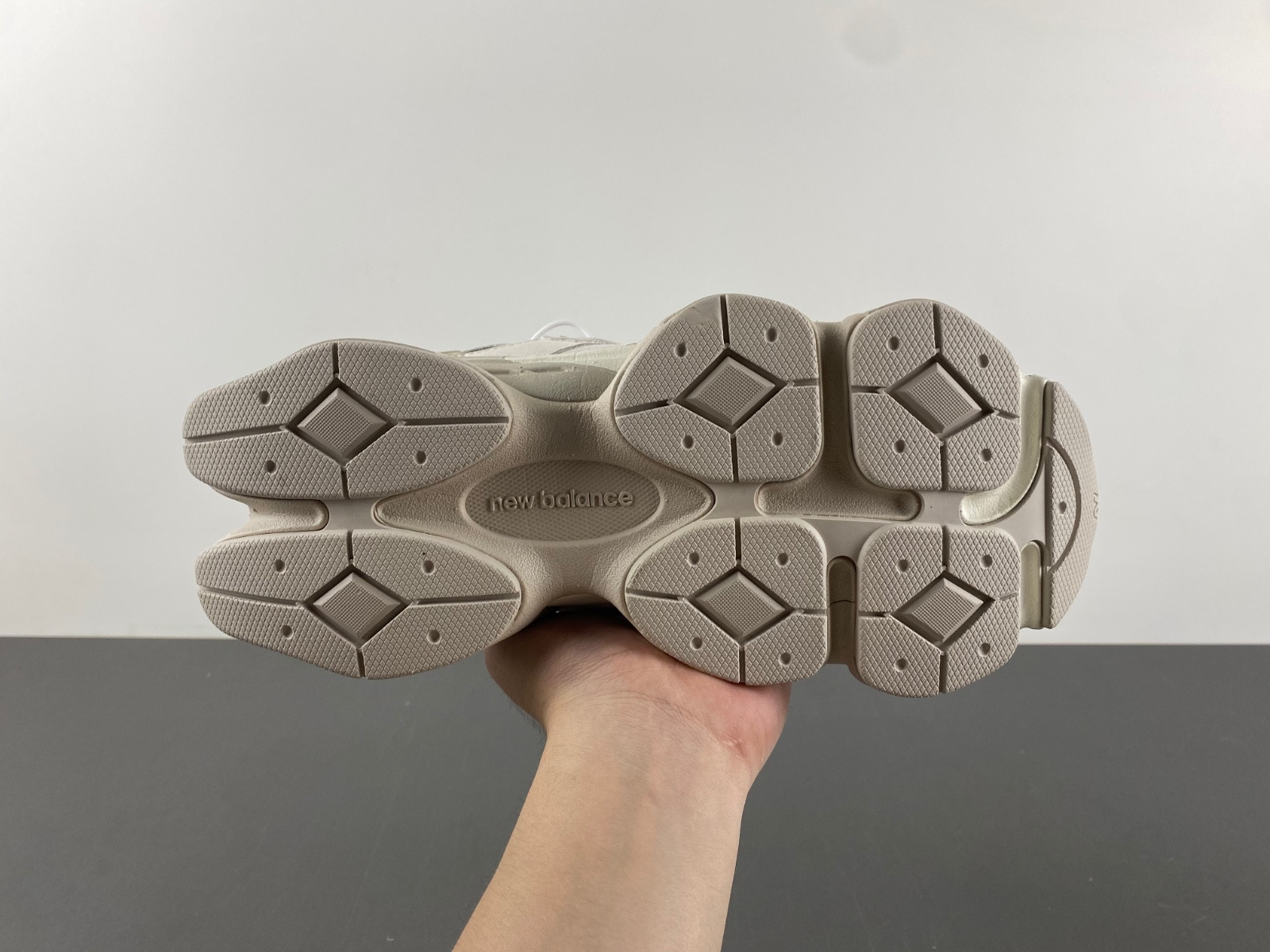 New Balance 9060 U9060MM