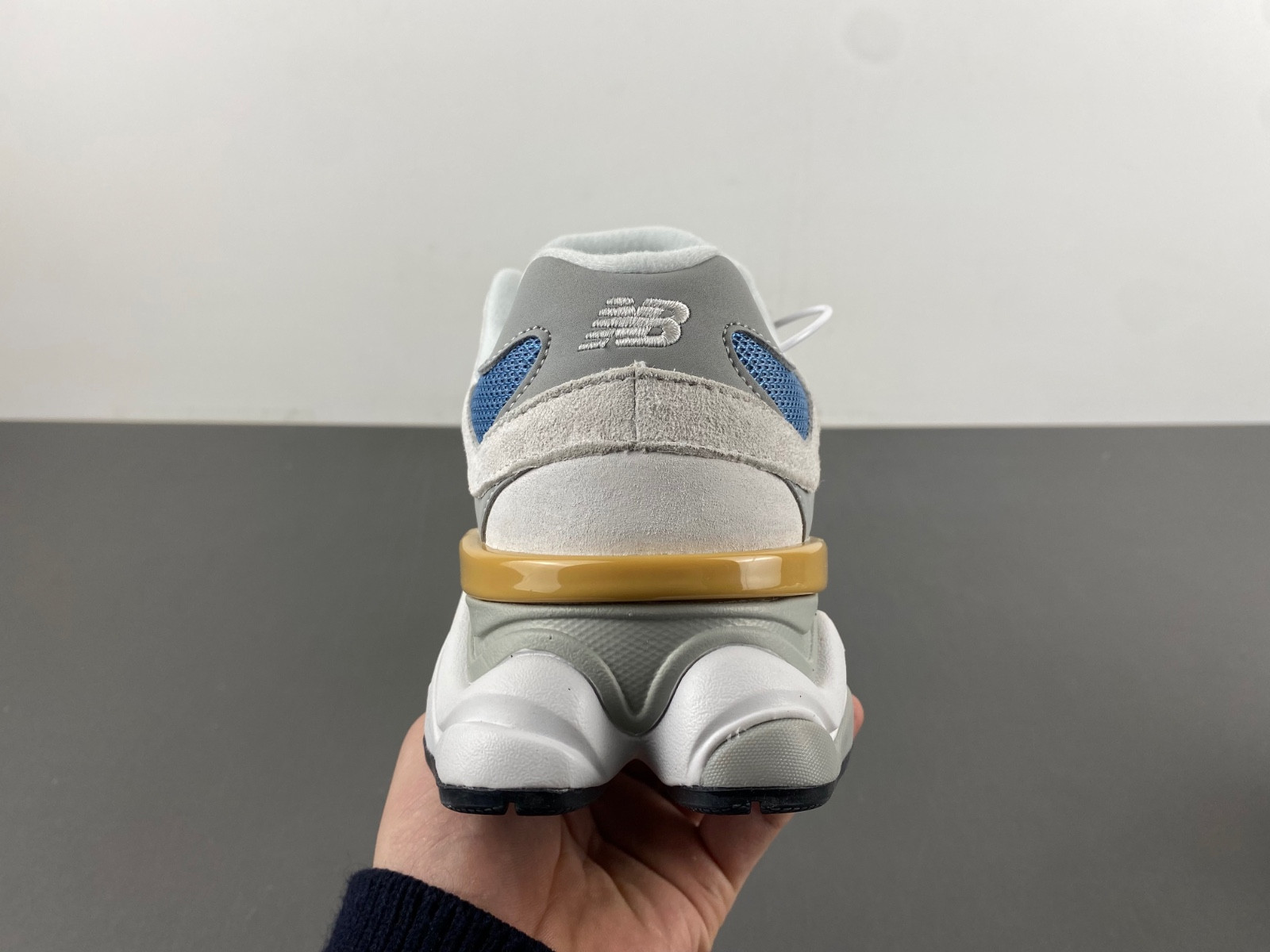 New Balance 9060 U9060FM