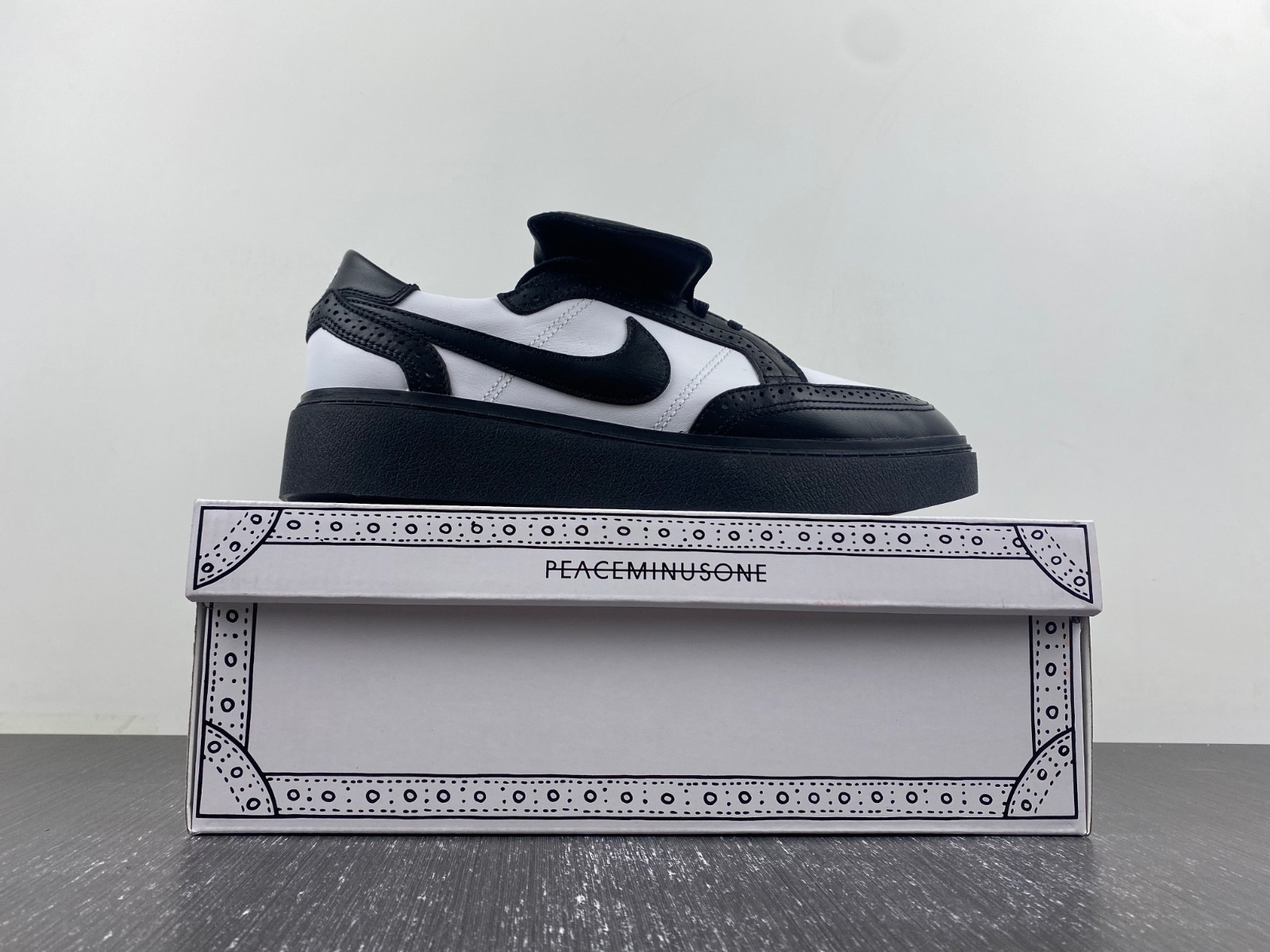 Peaceminusone​​​​​​​ x Nike Kwondo 1 “Panda” DH2482-101