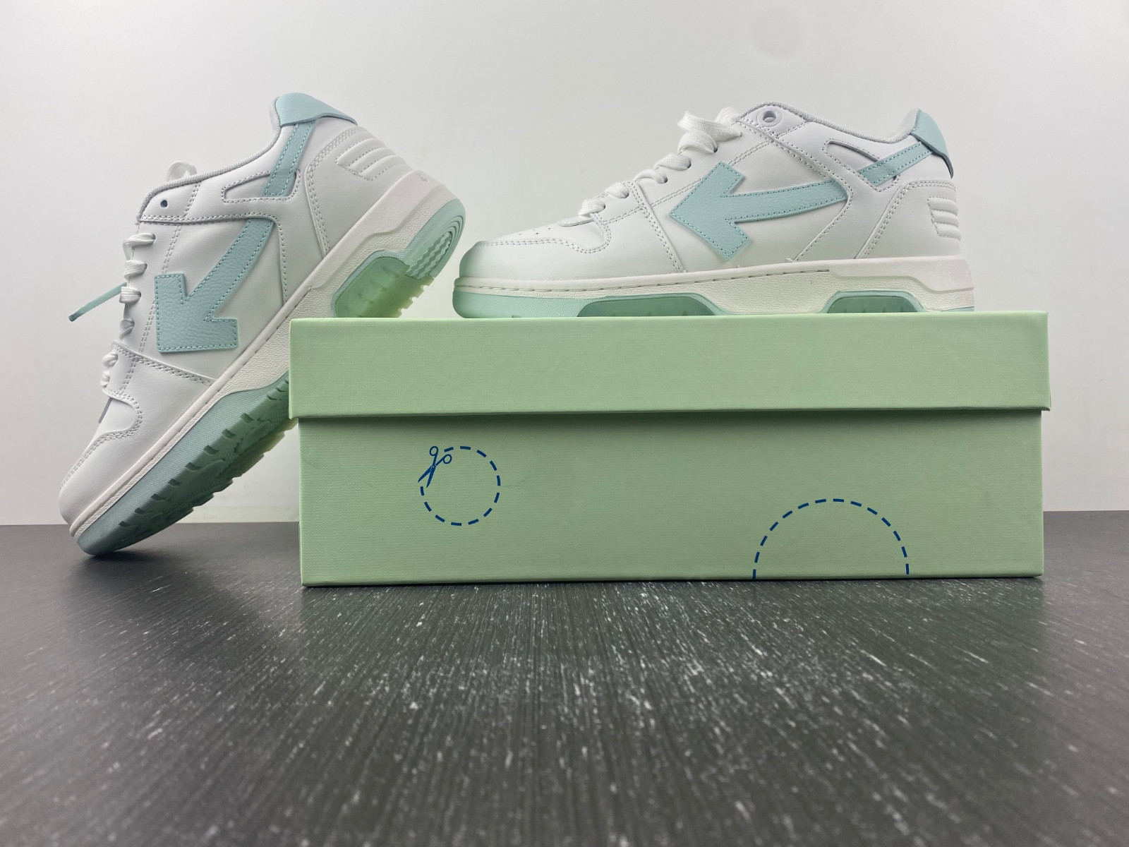 Off White GYM Sneaker