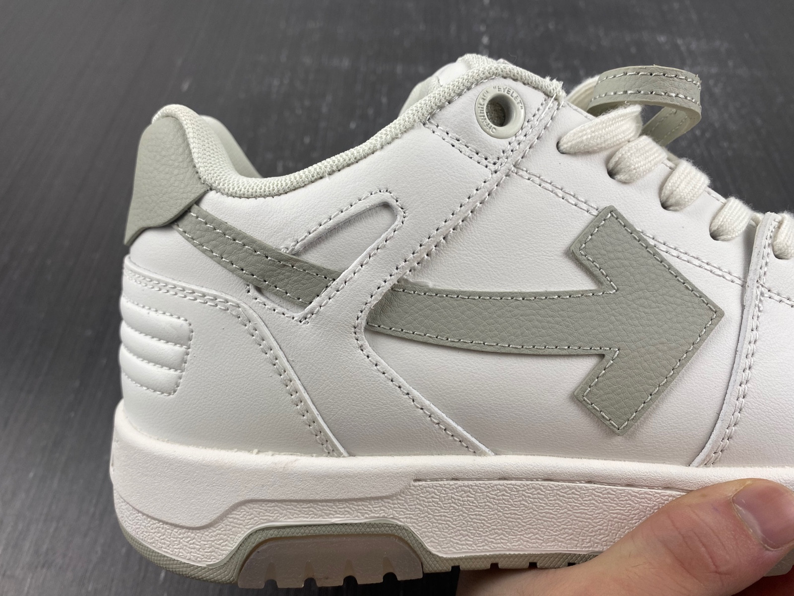 Off White GYM Sneaker