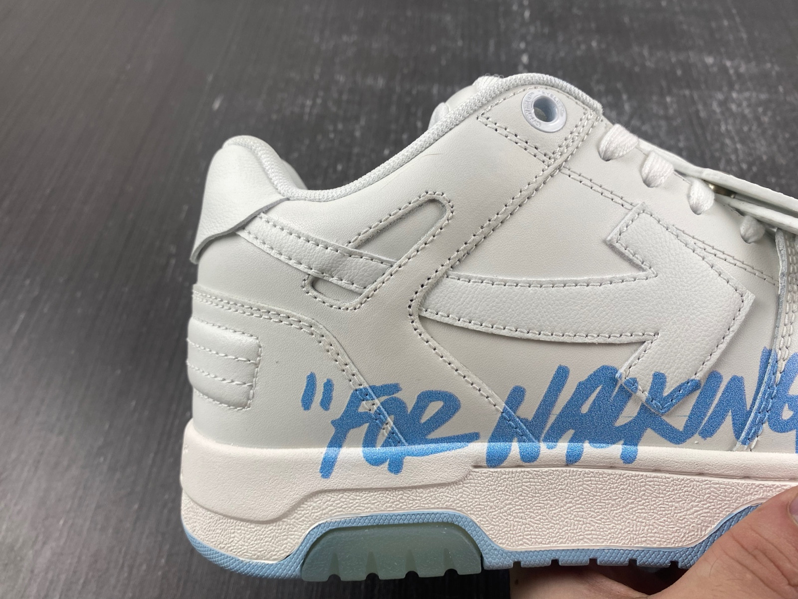 Off White GYM Sneaker