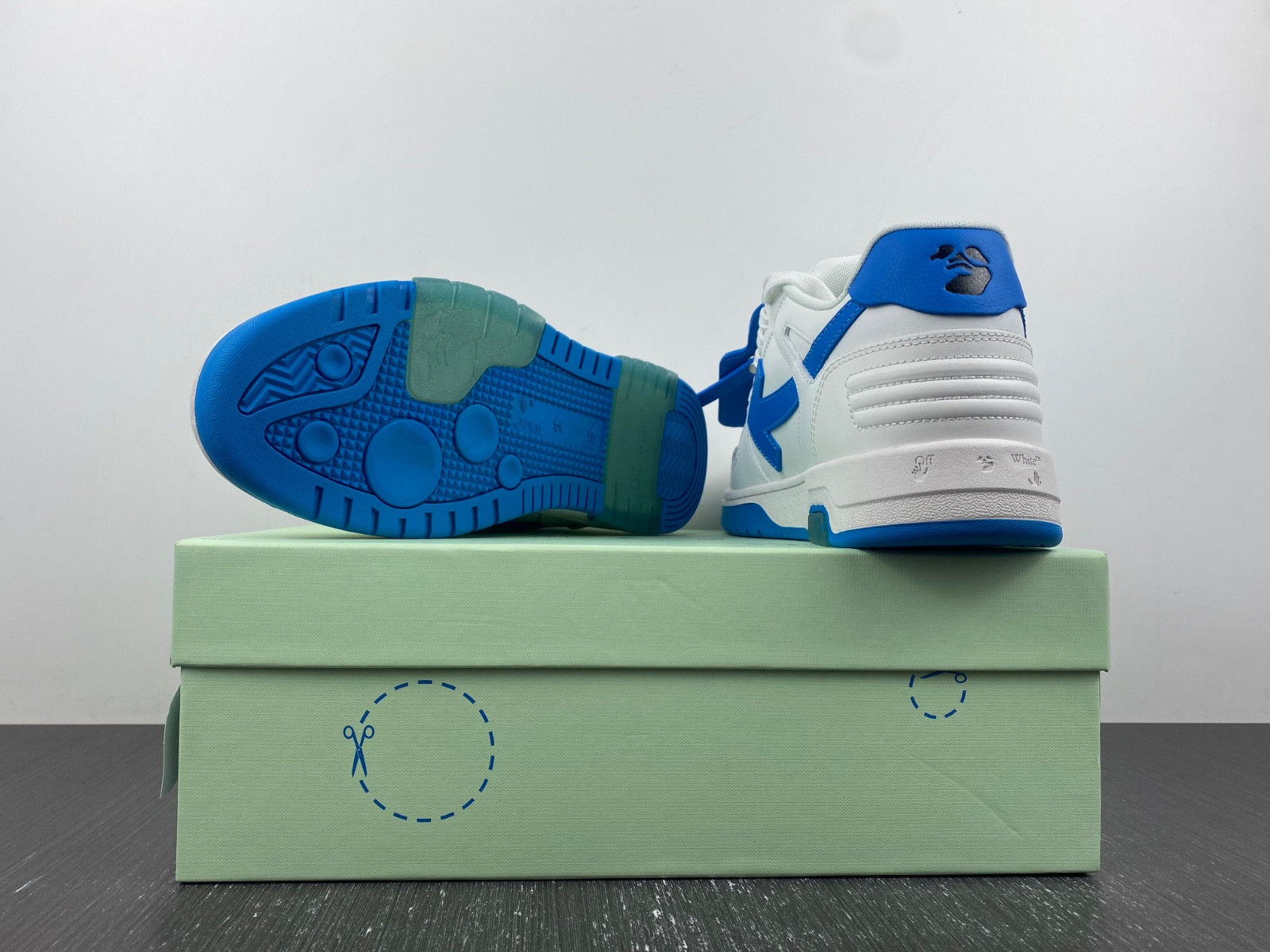 Off White GYM Sneaker