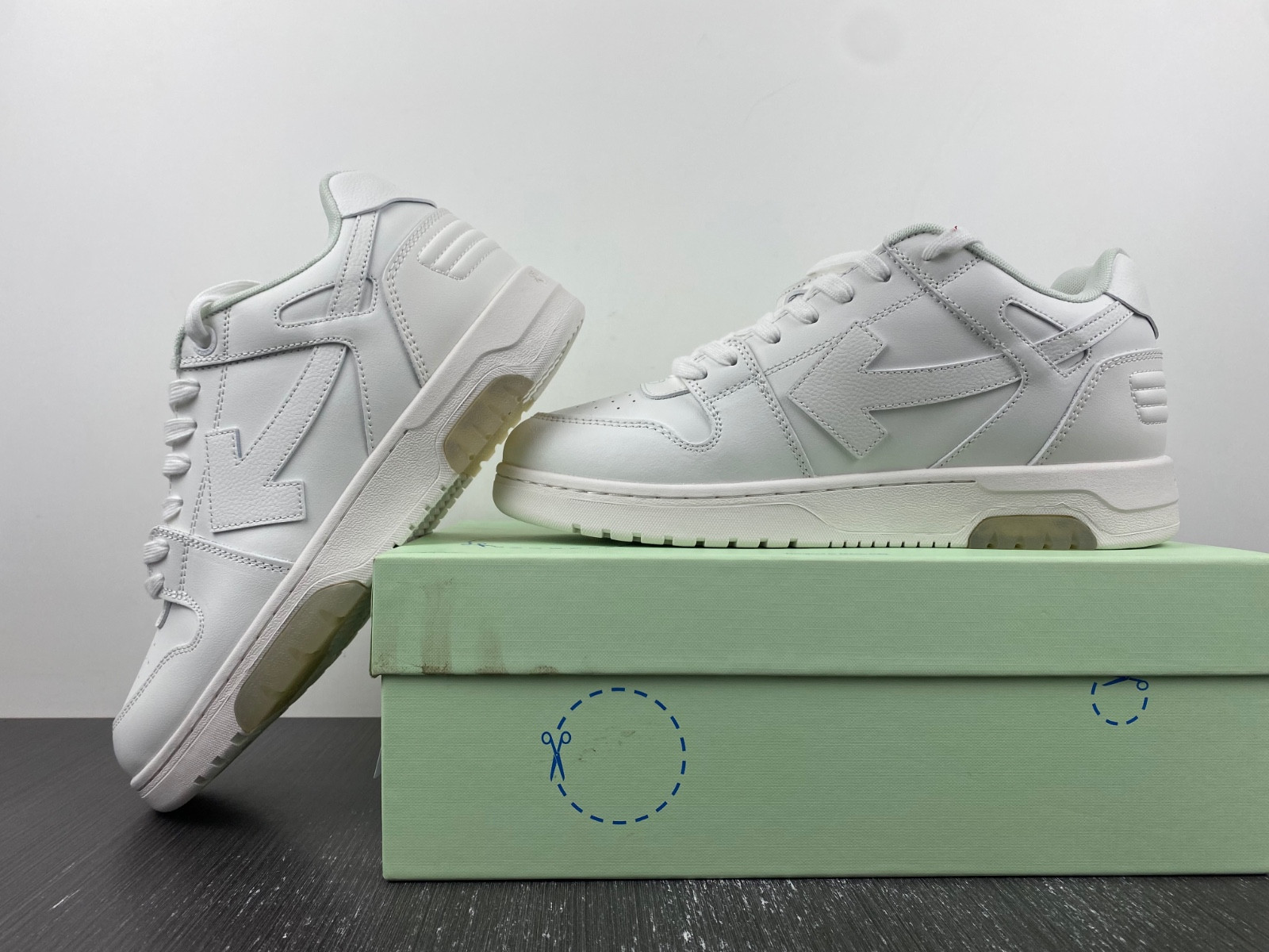 Off White GYM Sneaker