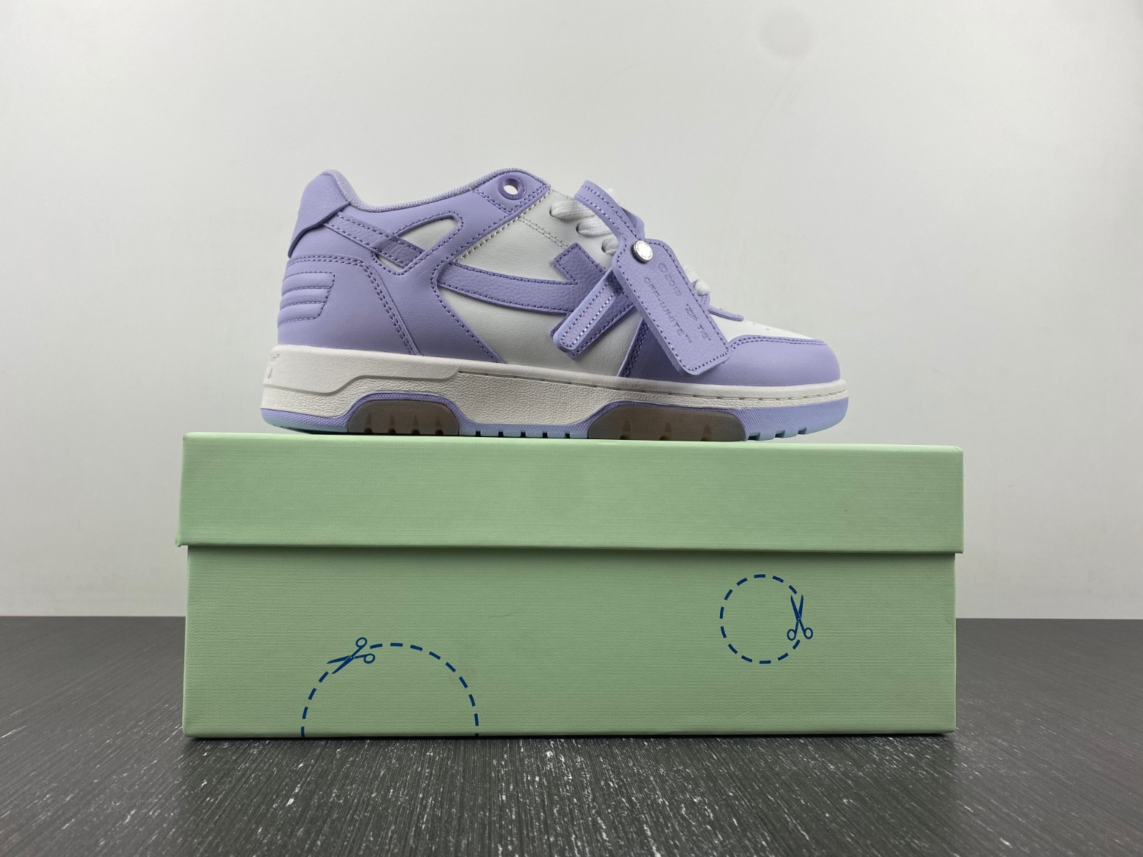 Off White GYM Sneaker