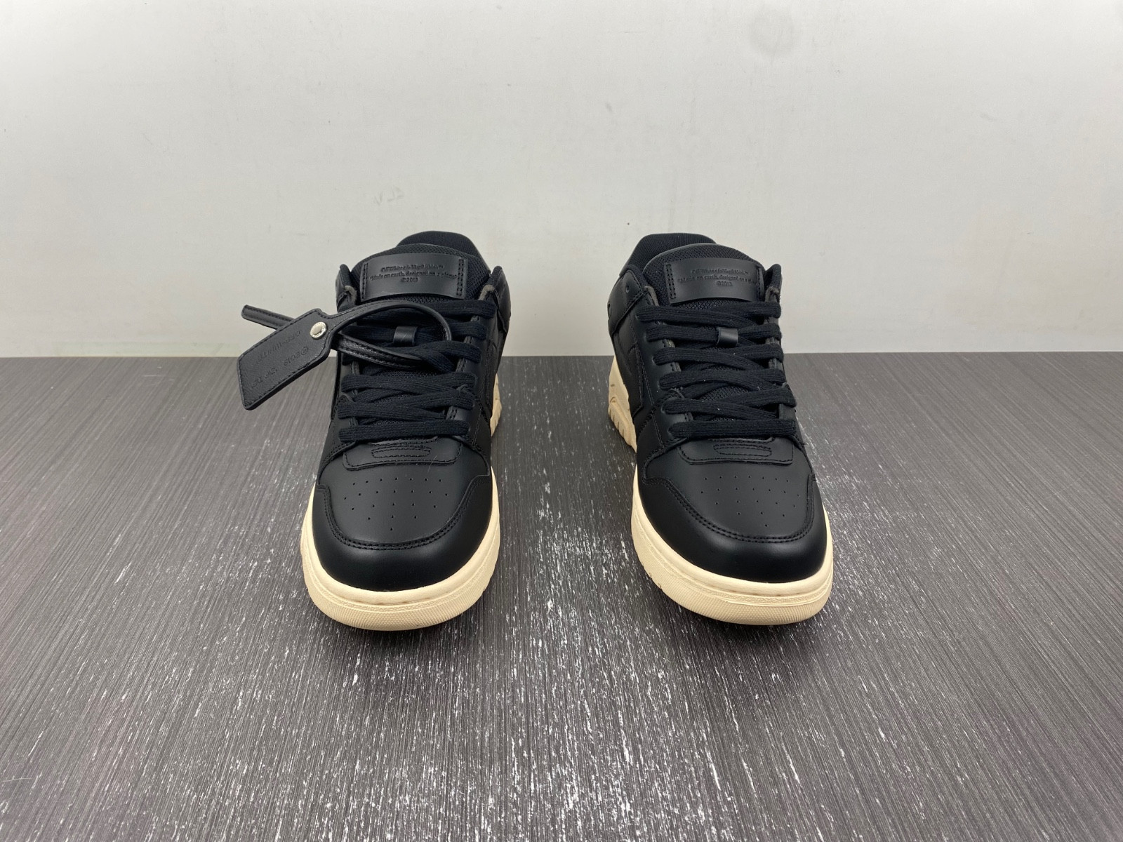 Off White GYM Sneaker