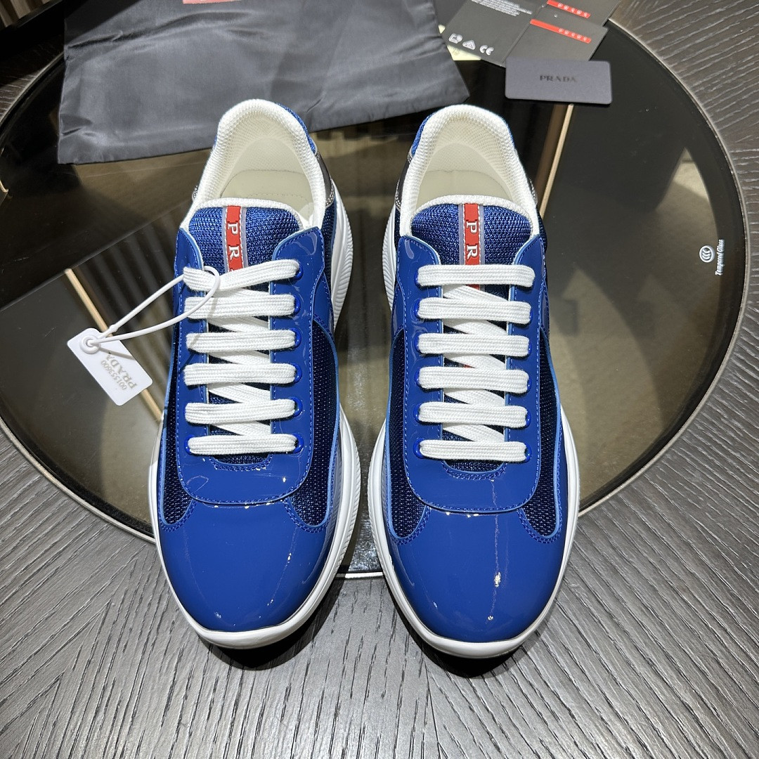PA Low Sneakers