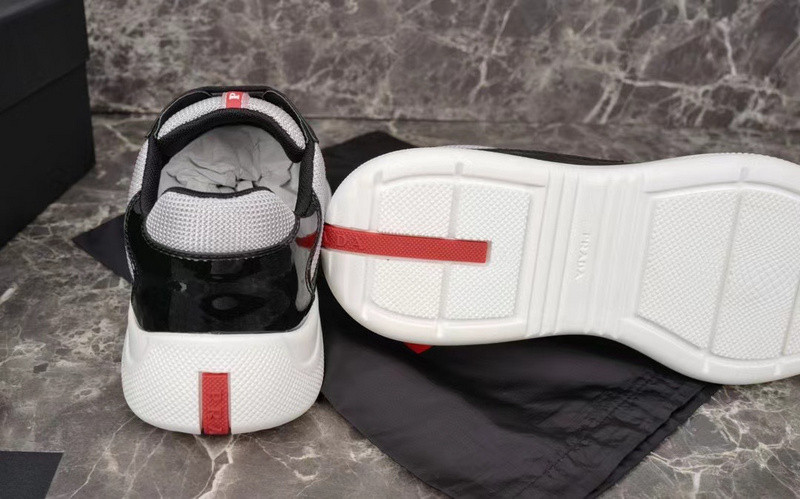 PA Low Sneakers