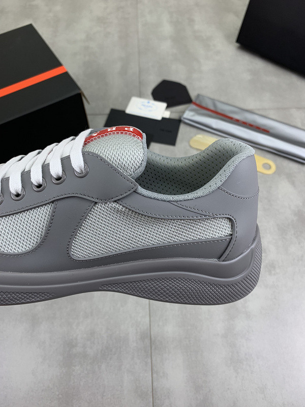 PA Low Sneakers