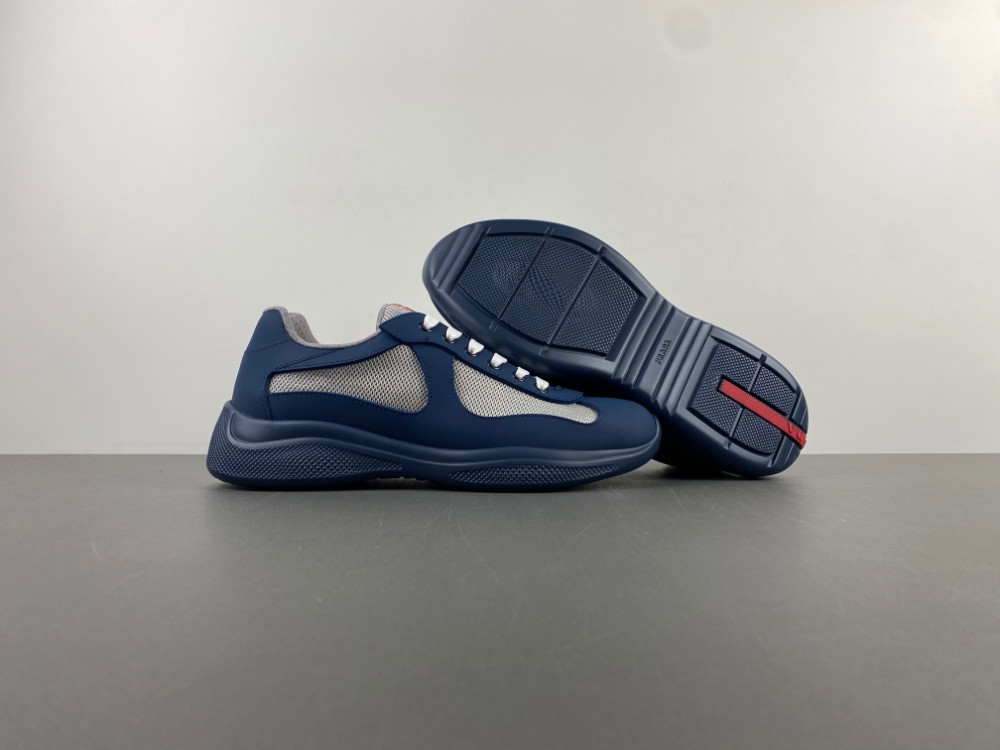 PA Low Sneakers