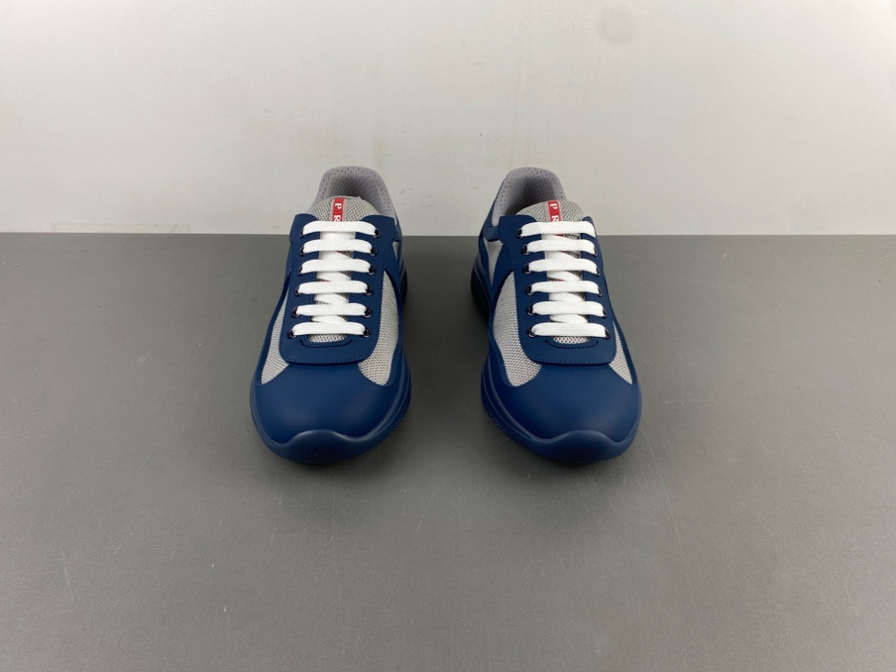 PA Low Sneakers