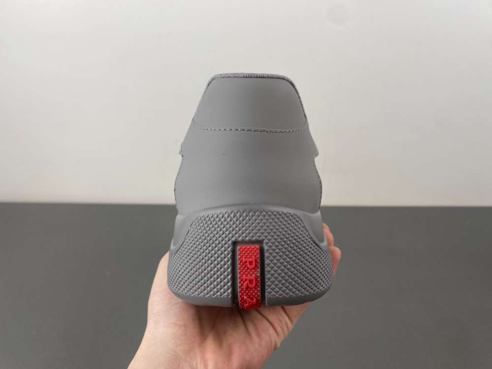 PA Low Sneakers