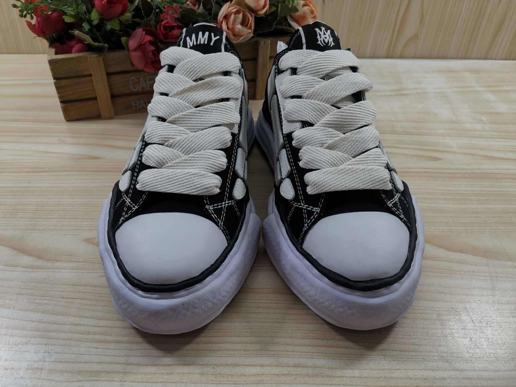 Ma*s*n mihara amiri sneakers