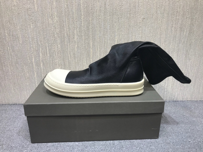RO Sneakers Black Mid