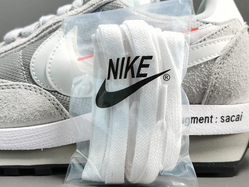 Fragment Design xSacai xNike LDWaffle ＂Light Smoke Grey＂DH2684-001