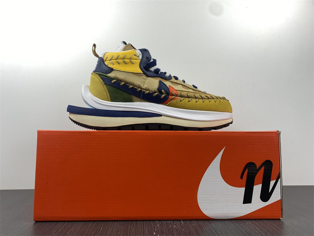 Nike Vaporwaffle sacai Jean Paul Gaultier Sesame Blue  DH9186-200