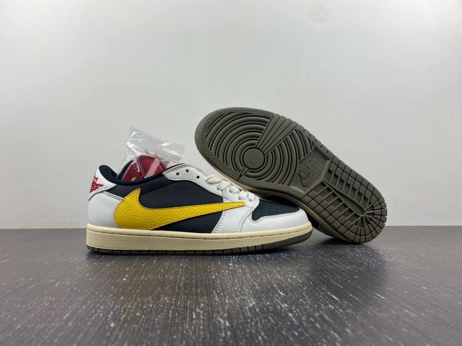 Air Jordan 1 Low DM7866-982