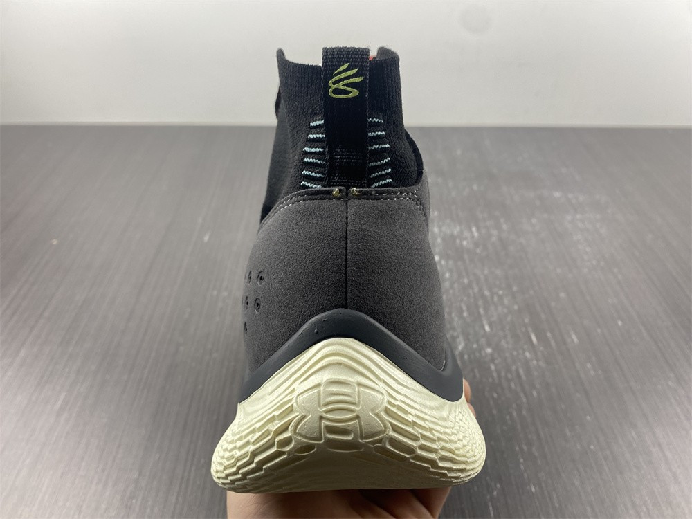 Under Armour Curry Flow 4 3024861-101